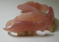 エステシャインＨＰをエステホイールＨＰに塗布し艶出し研磨を行います。