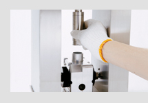 清掃用アルミリングをセット